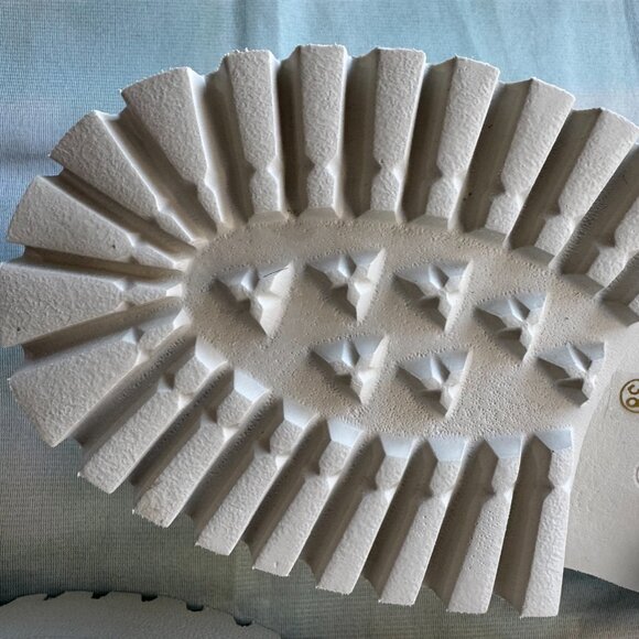Gucci GG Hollow Platform Mule Slippers - Picture 5 of 7